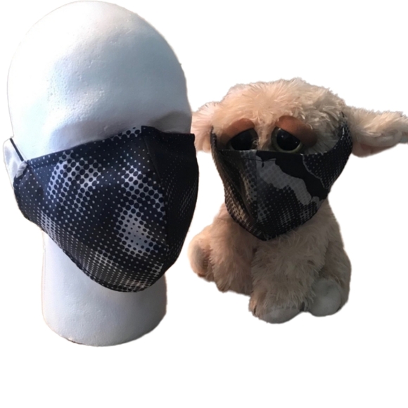 MEN’S AND KIDS MATCHING GRAY PRINT FACE MASK - Picture 1 of 13